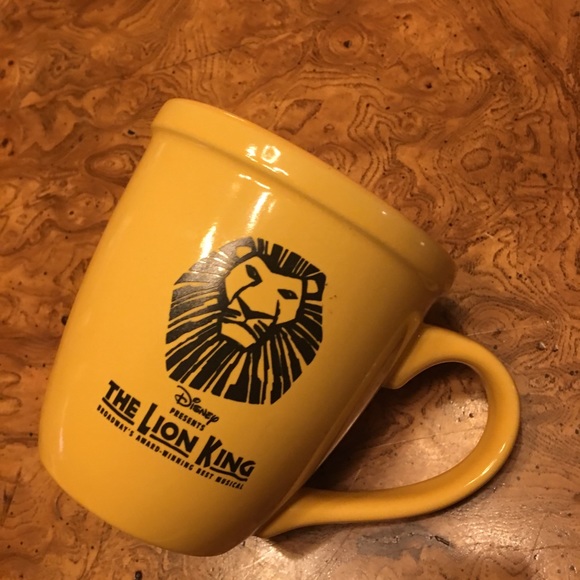 Lion King Mug Mandalay Bay Las Vegas - Picture 1 of 5